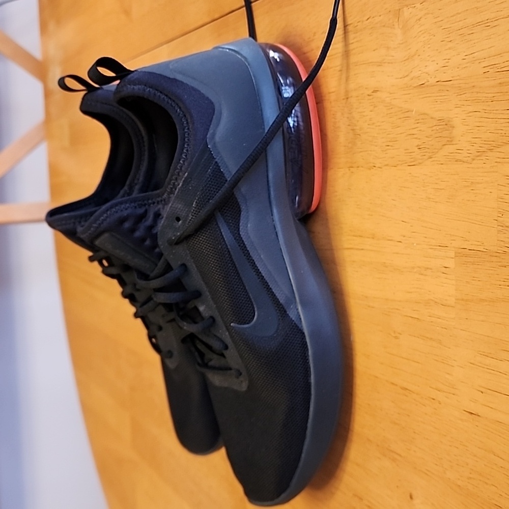 Mens sneakers